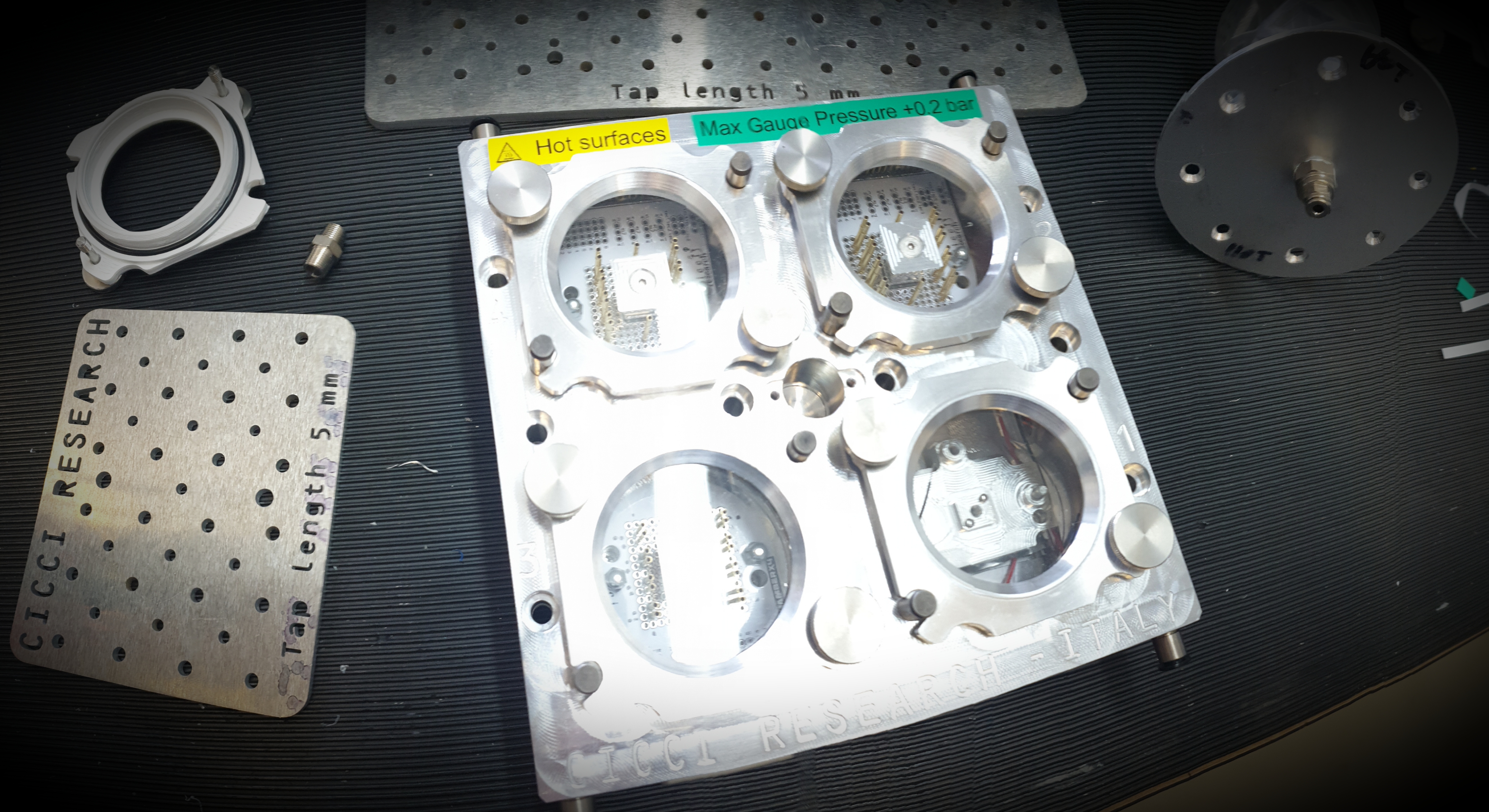 Multi-sample environmental platform