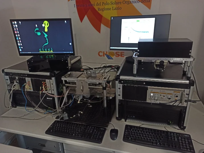 ARKEO laboratory system with measurement stages and workstations
